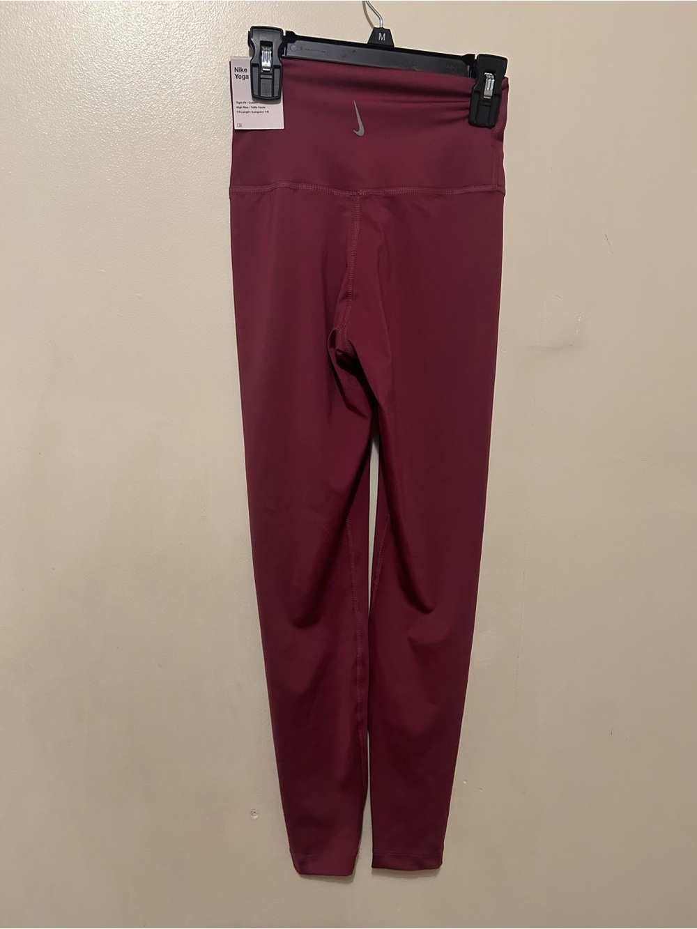 Nike Women’s Maroon Yoga  High Performance Leggings Sz XS